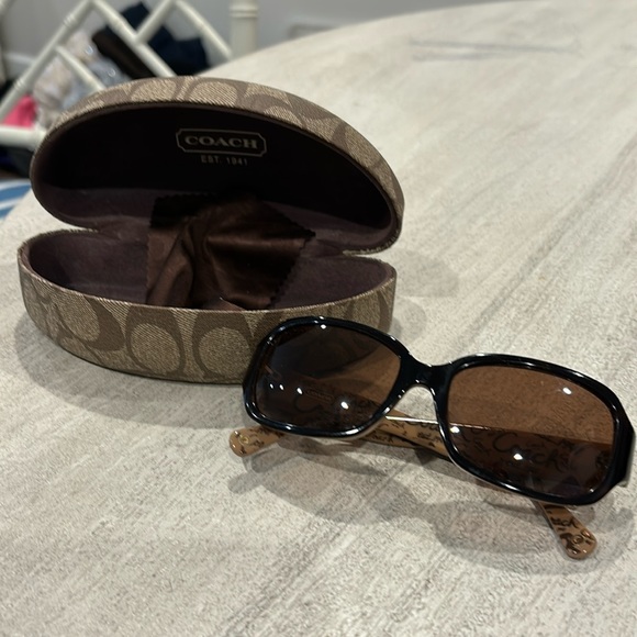 Coach Accessories - Coach sunglasses and case